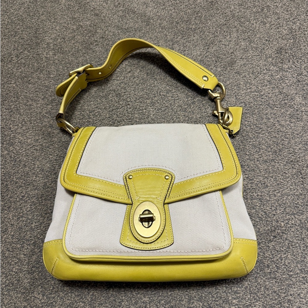 RARE VINTAGE COACH BAG Off WHITE CANVAS GREEN LEATHER LEGACY ALI SLIM FLAP 10828